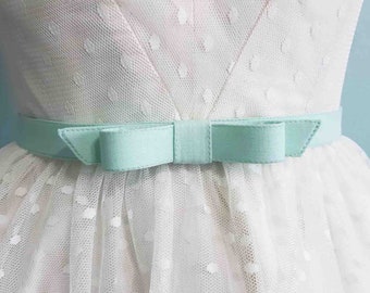 3/4"  width bow belt in  custom SIZES and COLORS available - fabric belt- bow belt - custom belt