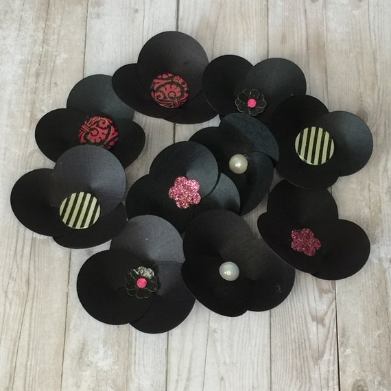 Paper Flowers Three Petal Flowers 10 Flowers Pink and Black Flowers Flower Embellishments Circle Flower Il_570xn