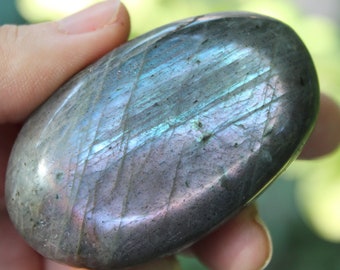 Labradorite Palm Stone, labradorite pocket stone, purple flash labradorite, labradorite, Purple Blue Flash