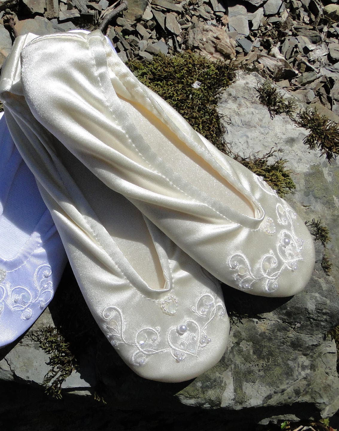 Adult size Custom Soft ballet slippers flower girl slipper wedding heart ivory flat bridal shoe embroidered washable #brideslippers