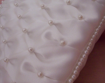 Ring bearer&#39;s pillow white satin smocked with pearls bling and Glam couture #ringpillow