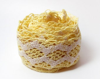 Vintage Yellow and White Cotton Crochet Lace Trim