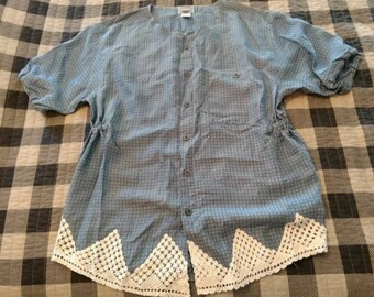 Upcycled blue silk top blouse M-L vtg crochet lace original