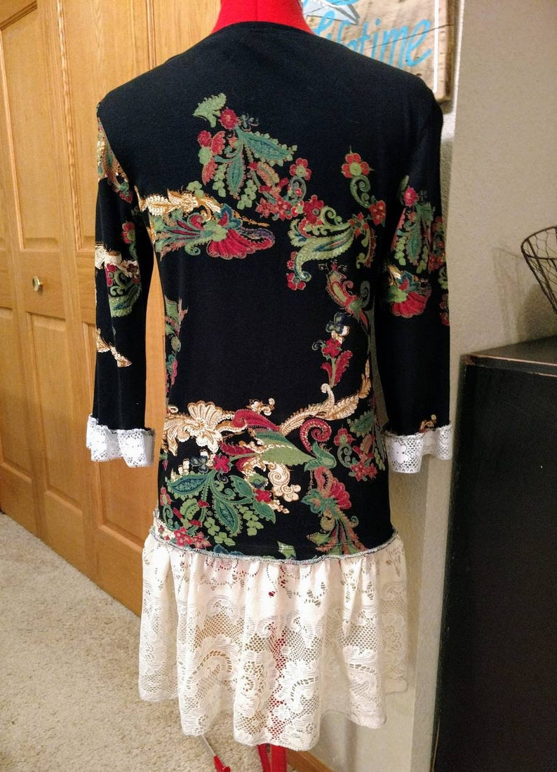Upcycled artsy tunic Small black Paisley /& vintage lace