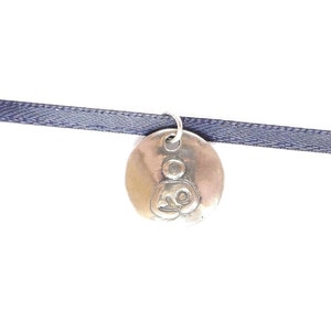 Sterling mother and child charm, motherhood jewelry, new mom gift, mothers day present, round bracelet charm