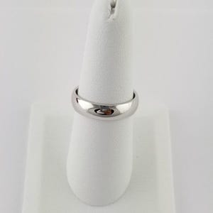 Sterling Silver Band Ring: Minimalist Unisex Wedding Band