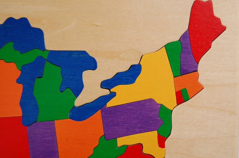 Wooden map Puzzle of the USA has States and Capitals. Chunky pieces, heirloom quality a great educational toy image 5