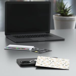 Kartenhalter aus Leder, Blumenmuster mit weißer Lilie, Brieftasche für den christlichen Glauben