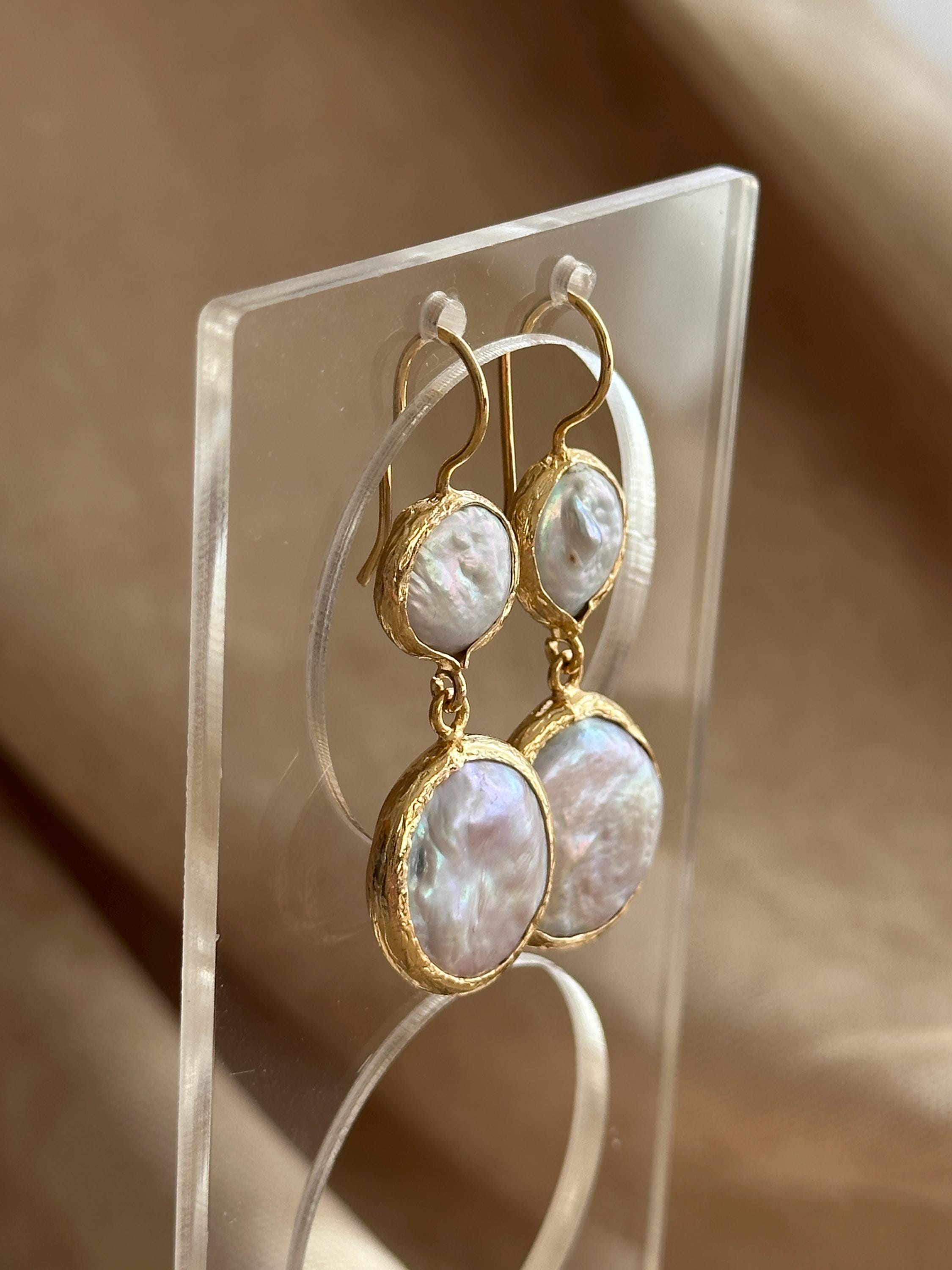 Boucles D'oreilles Plaqué Or Rose Avec Perle D'eau Douce - Hauteur 2 Cm, Neuves Avec étiquettes, Fabriqué Aux Philippines