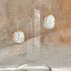 Modern Pearl Earrings,Natural Pearl Earring,Elegant Bridal Jewelry,Long Pearl Earrings,Vintage Earrings,Baroque Pearl Earrings,Gold Earrings