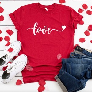 Valentines Day T Shirt Valentines Day Love Shirt Day Shirt for Mom Women Girls Graphic Tee Vinyl Shirt Graphic Valentines Love Shirt Love