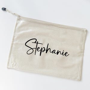 Personalisierte Nass Tasche, Junggesellinnenabschied, Pool Tasche, Strandtasche, Brautjungfer Tasche nach Maß, Brautjungfer Geschenk, Reißverschlusstasche für Sonnencreme, Bikinitasche