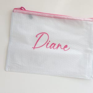 Personalisierte Nass Tasche, Junggesellinnenabschied, Pool Tasche, Strandtasche, Brautjungfer Tasche nach Maß, Brautjungfer Geschenk, Reißverschlusstasche für Sonnencreme, Bikinitasche