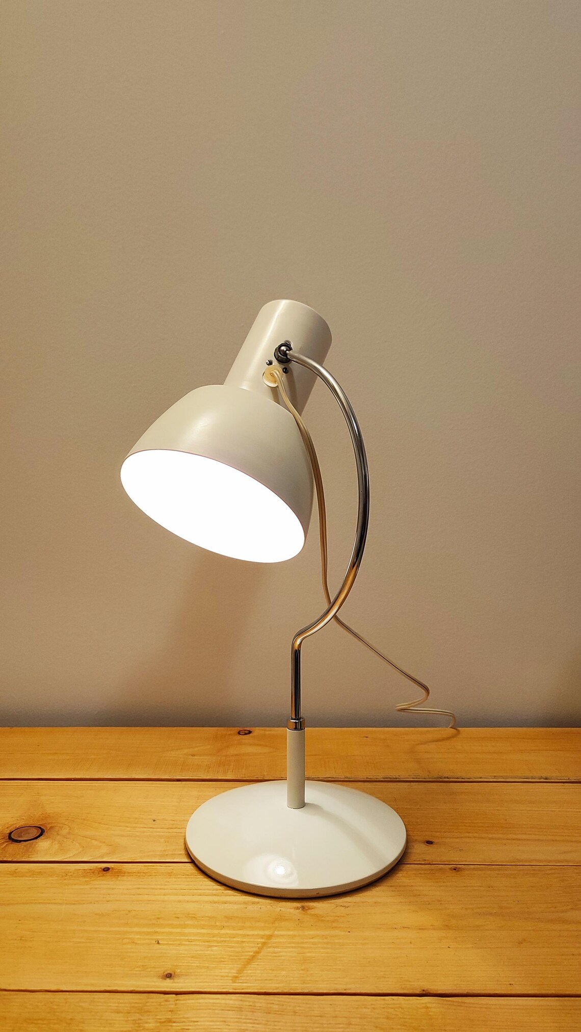 Vintage table lamp NAPAKO, foto 4 di 5