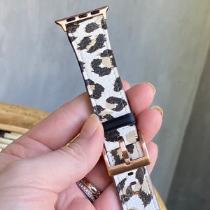 Snow Leopard Apple Watch Band 38mm 40mm 42mm 44mm 49mm Animal Print Faux Leather Series 6 5 4 SE Womens iWatch Band Gift for Her WB-LEPSNO