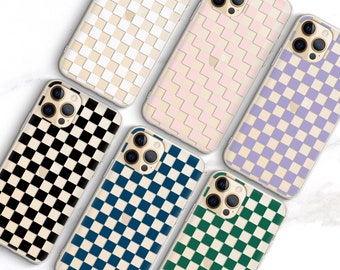 iPhone 13 Pro Light Beige Classic Checkered Big Checkerboard Case