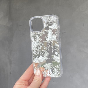 Toile Phone Case Clear iPhone 14 15 Pro Max Duo 12 French Provincial Cottagecore Aesthetic Gift for Her Women Sister Wife Mom 16e 15 CC-WT