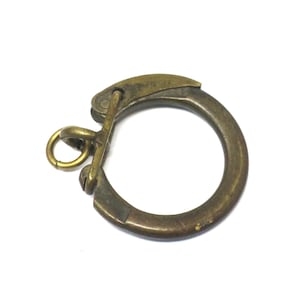 Vintage Charm Brass Clip DEPOSE N.M.
