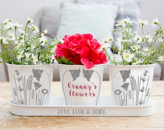 Personalised plant pot with tray, Set of 3 flower pots for her, Herb pot grandmum’s gift, gardening gift for women, Custom gift for gardener