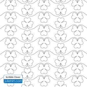 Peut inclure: Motif de trèfle répété en noir et blanc. Le trèfle est dessiné en noir sur un fond blanc. Le motif est répété en rangées avec une ligne ondulée entre chaque rangée. Le texte "Scribble Clover" et "juliehirt.com" est en bas de l'image.
