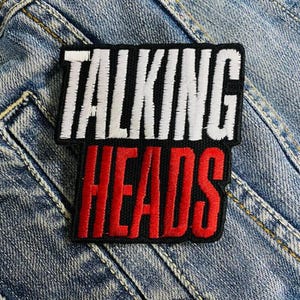 Talking Heads (4) Broderad lapp med applikation, strykbar