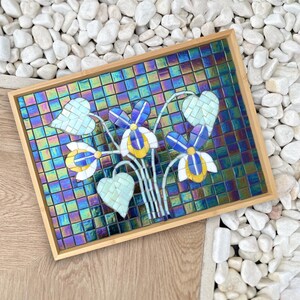 Mosaic Tray with Night Pansy Flowers Design – Unique and Functional Handmade Art Piece