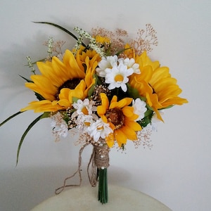 Sunflower Bouquet Elope silk Wedding Flowers Bridal Daisies Dried Babys Breath Chapel Farmhouse USA burlap bridesmaid spring fall rustic