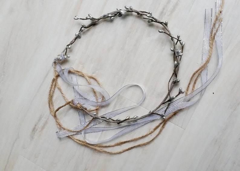 Winter flower girl crown silver wedding New Year Eve Hair wreath accessories Flower Crown berry Vine bridal halo Christmas party accessories