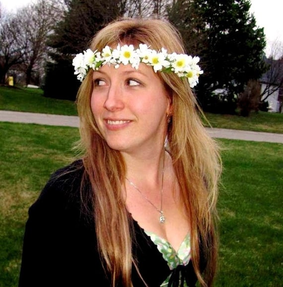 70s Flower Child Hippie Day Daisy Flower Crown Bridal Headpiece Wedding  Music Festival Summer Flower Girl Halo Hair Wreath Accessories - Etsy Norway