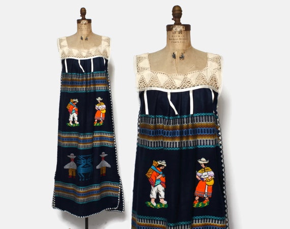 Vintage 70s Guatemalan DRESS / 1970s Boho Embroide