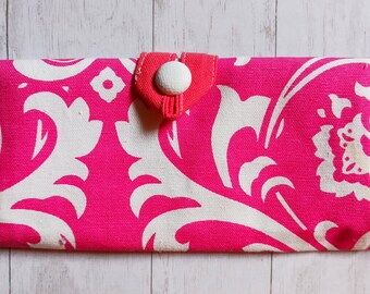 Canvas Wallet: Hot Pink and White, 8 x g3" Closed 11 x 8" Fully Open