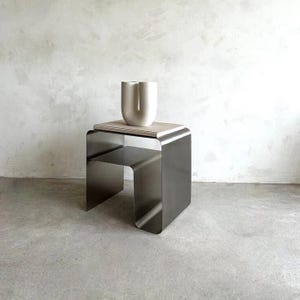 Curved Stainless Steel Side Table – Bauhaus Modern Coffee Table for Living Room, Minimalist Chrome Accent Table