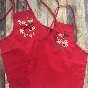 Mommy and Me Apron Set Cookie Maker and Taster Personalized Christmas Baking Aprons image 8