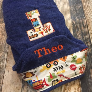 Personalized Hooded Infant / Child Towel Choose your towel color and fabric trim image 1