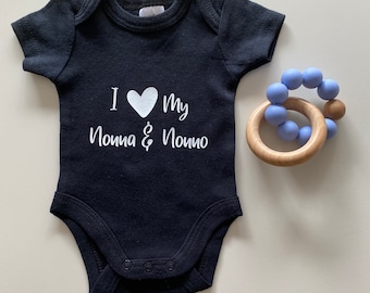 Personalised Name Baby Onesie /Pregnancy Announcement/ Baby Reveal/ Baby Shower/I love my Nonna and Nonno