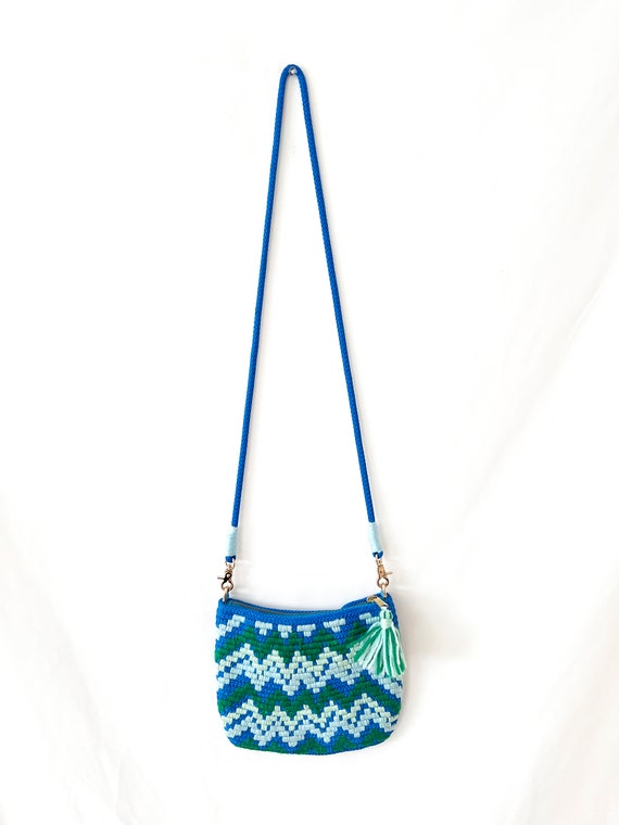 vintage 70s blue and green yarn woven purse - image 3