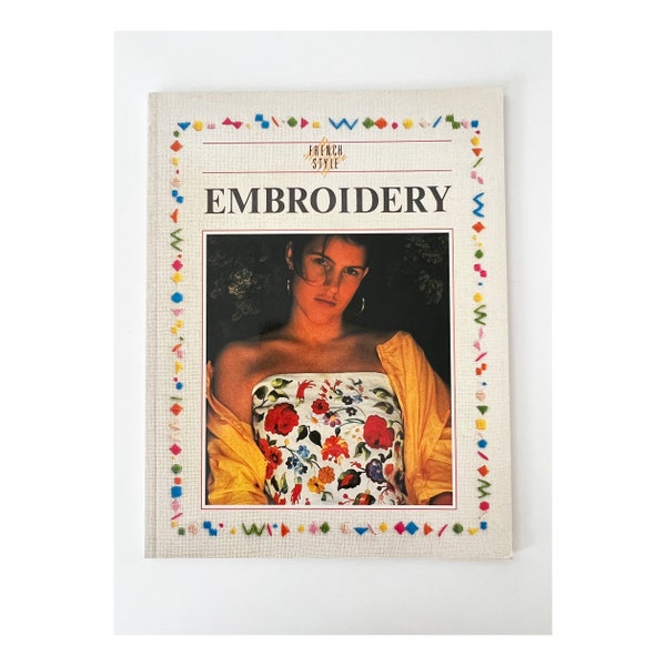 1986 French Style Embroidery Book, Crafts DIY embroidery book