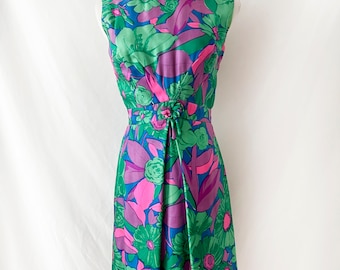 Vintage 60s silk dress / floral colorful shift dress/ cinch waist / small