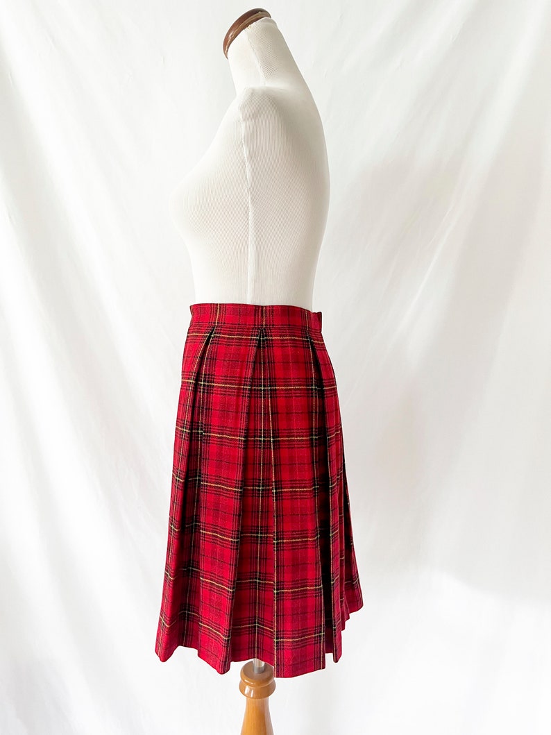 vintage 90s red plaid pleated skirt size 6 image 4