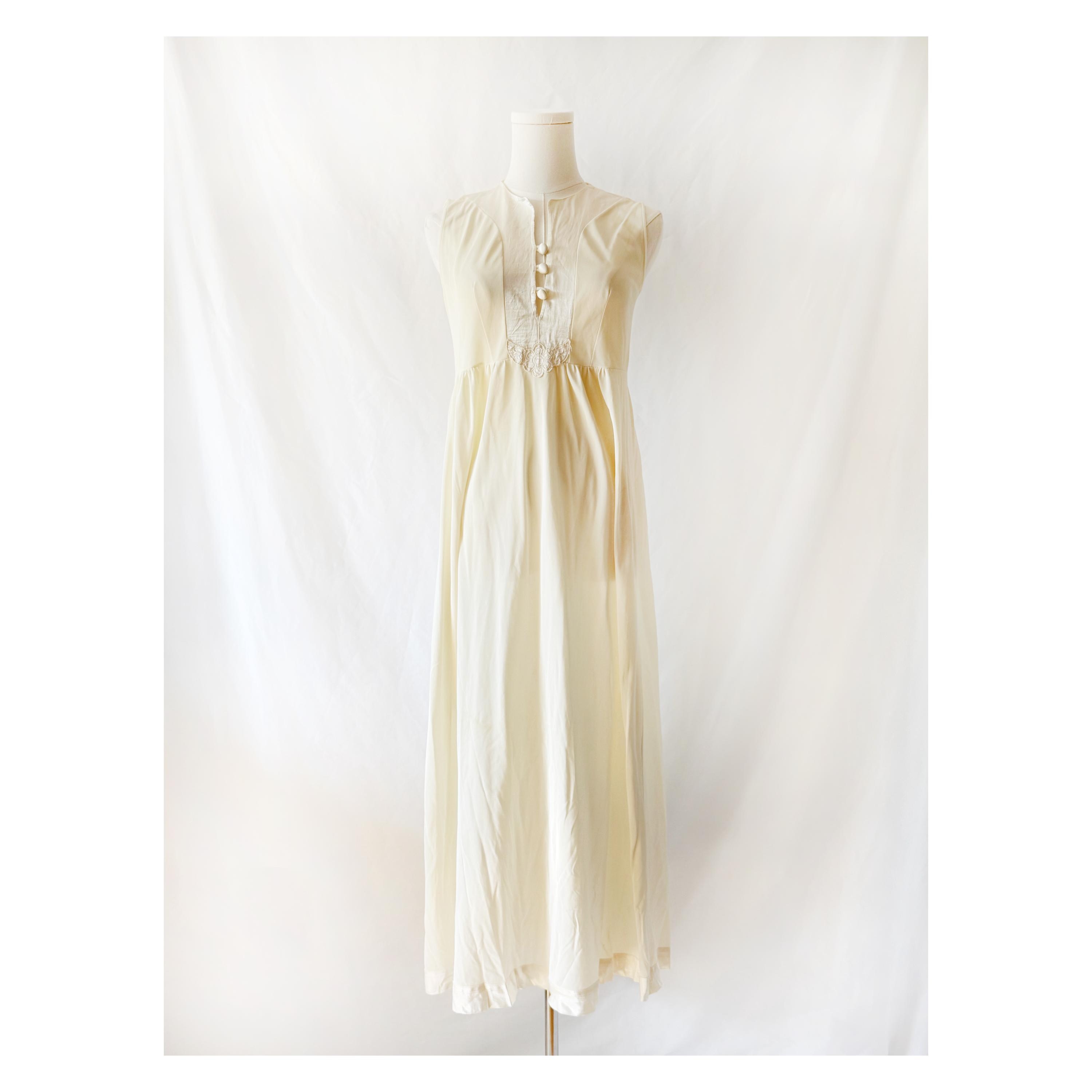 chinese dress ladies Octavia's Web Flocked Spiderweb Party Dress – Pink House Boutique main image 0