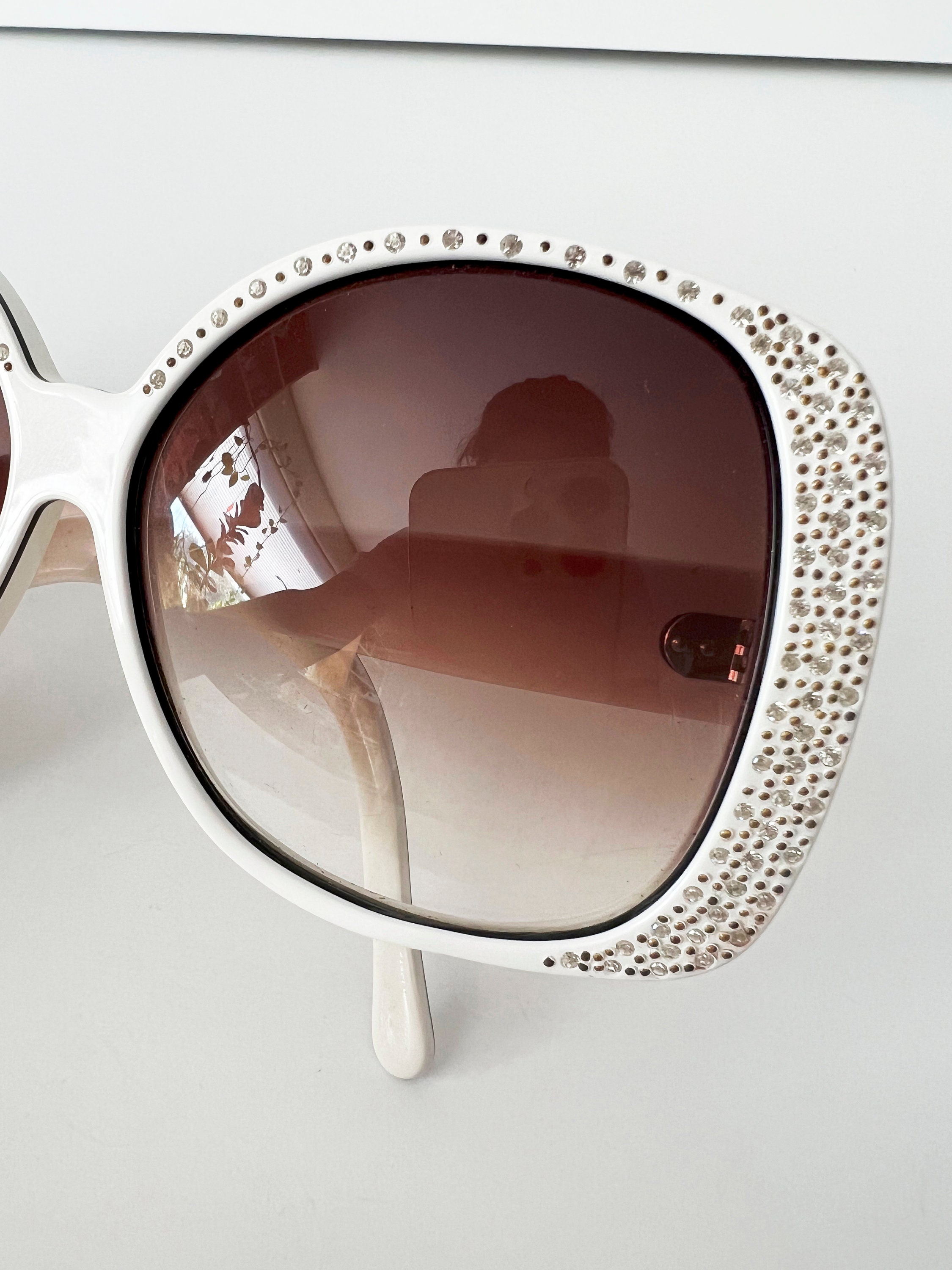 Vintage Nina Ricci Paris Oversized Boho Rhinestone Sunglasses Handmade in France Vintage Nina Ricci Sunglasses: White Frame Rhinestone  main image 4