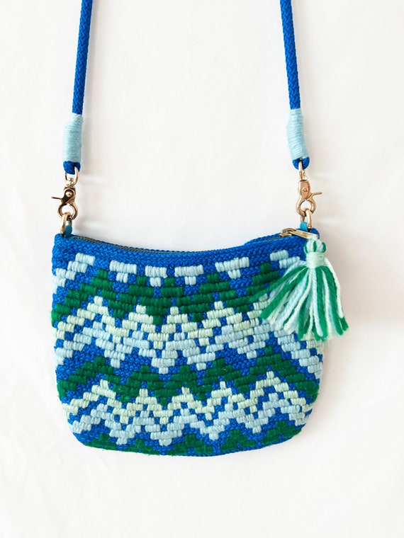 vintage 70s blue and green yarn woven purse - image 4