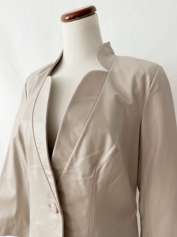 gray leather blazer jacket medium - image 5