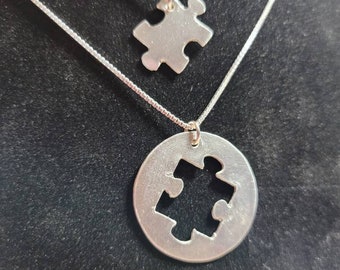 Mother Daughter Puzzle Necklace Set, Mom and Daughter Matching Necklace Set, Mother Daughter Autism Set, Autism Awareness Jewelry
