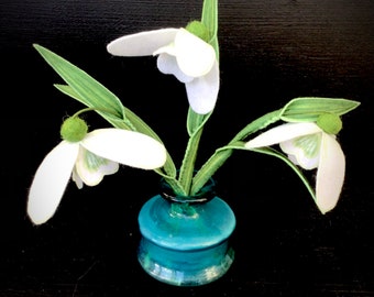 DIY Craft Kit - Sew your own Felt spring Snowdrops, Easter, valentine, Mothers day sewing kit, ornaments. Flower felt kit