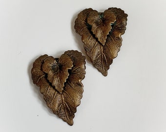 Vintage Leaf Shoe Clips Gold Tone Metal