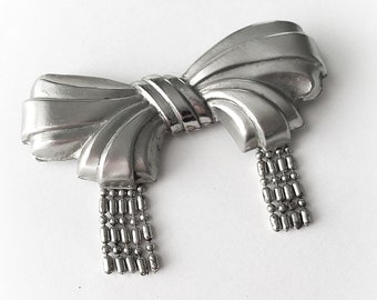 Vintage Bow Brooch  Silver Tone Metal with Tassels