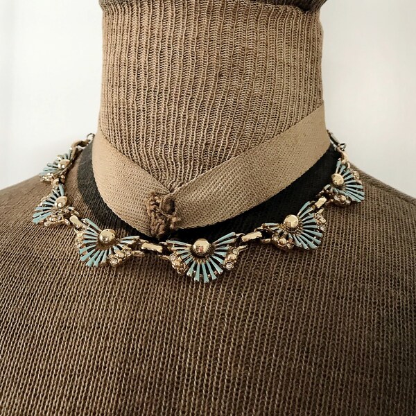 Vintage Blue Fan Choker Necklace with Rhinestones