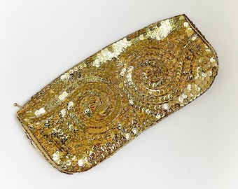 Vintage La Regale Productions Gold Sequin Clutch Purse