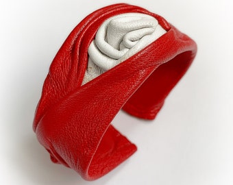 Vintage 1980s Red and White Leather Cuff Bracelet